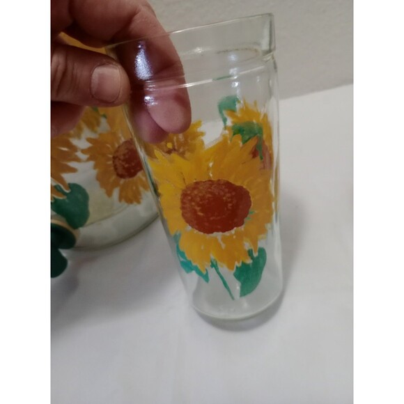 Golden Harvest Sunflower Sun Tea Jug with Spicket Flower 1 Gallon and Two Glass - Picture 12 of 13